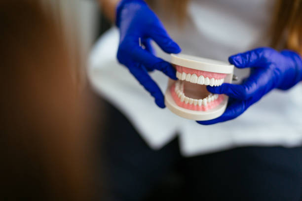 You are currently viewing Choosing the Right Dentures in Bryn Mawr, PA: A Complete Guide